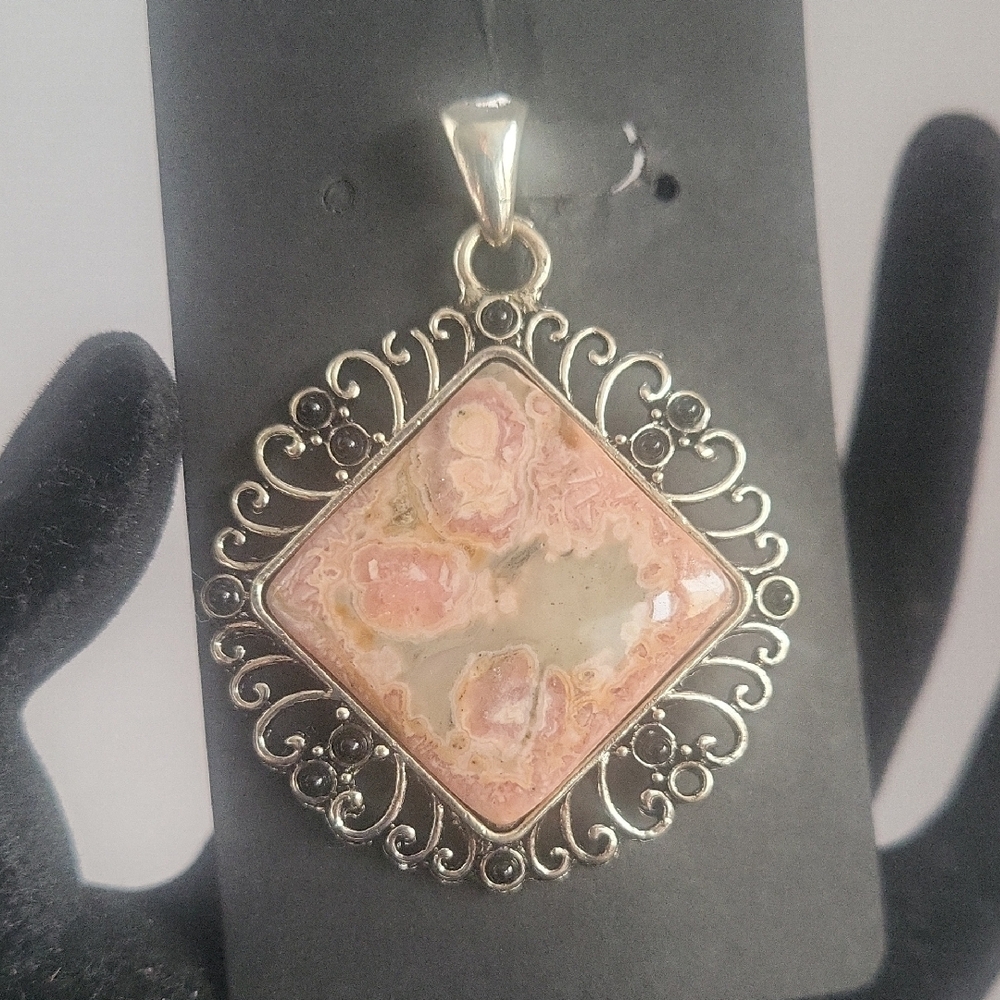 Beautiful Pendant Phodocrosite Stone